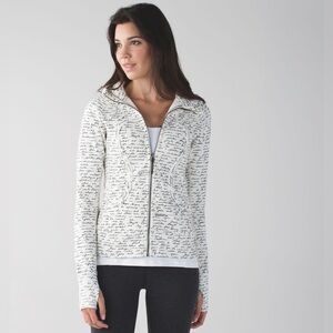 Lululemon Scuba Hoodie II Manifesto Script Ghost Black / Ghost SZ 6 NWOT